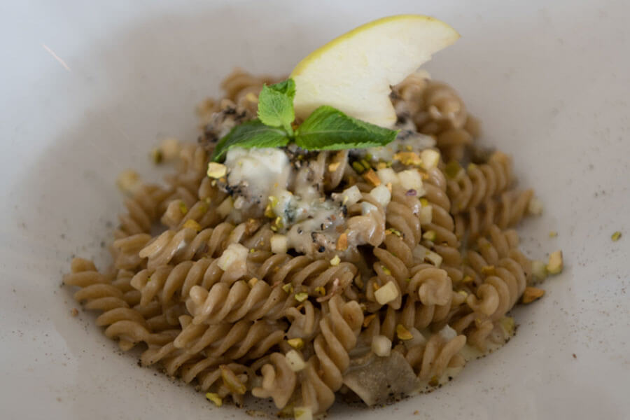 Gorgonzola with truffle