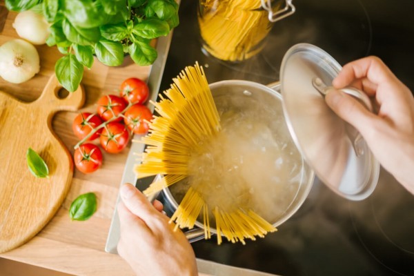 Quali sono i metodi di cottura della pasta più salutari?