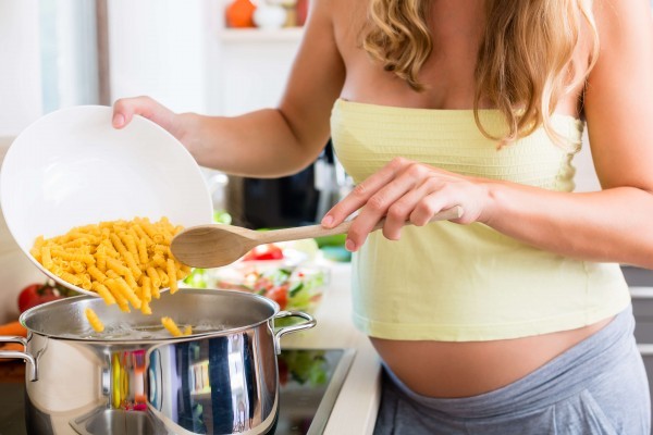 Pasta in gravidanza: bisogna evitarla?