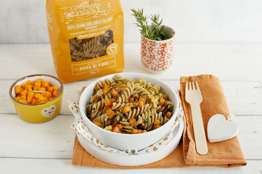 Fusilli with pumpkin and walnuts